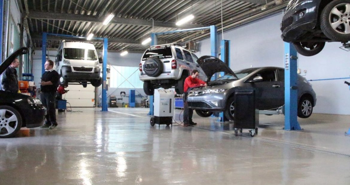 Why Local Auto Repair Shops Beat Big Chains