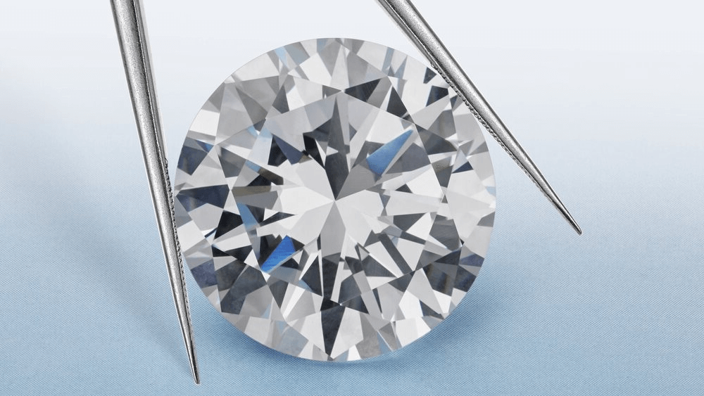 How to Spot a High-Quality Diamond Like an Expert